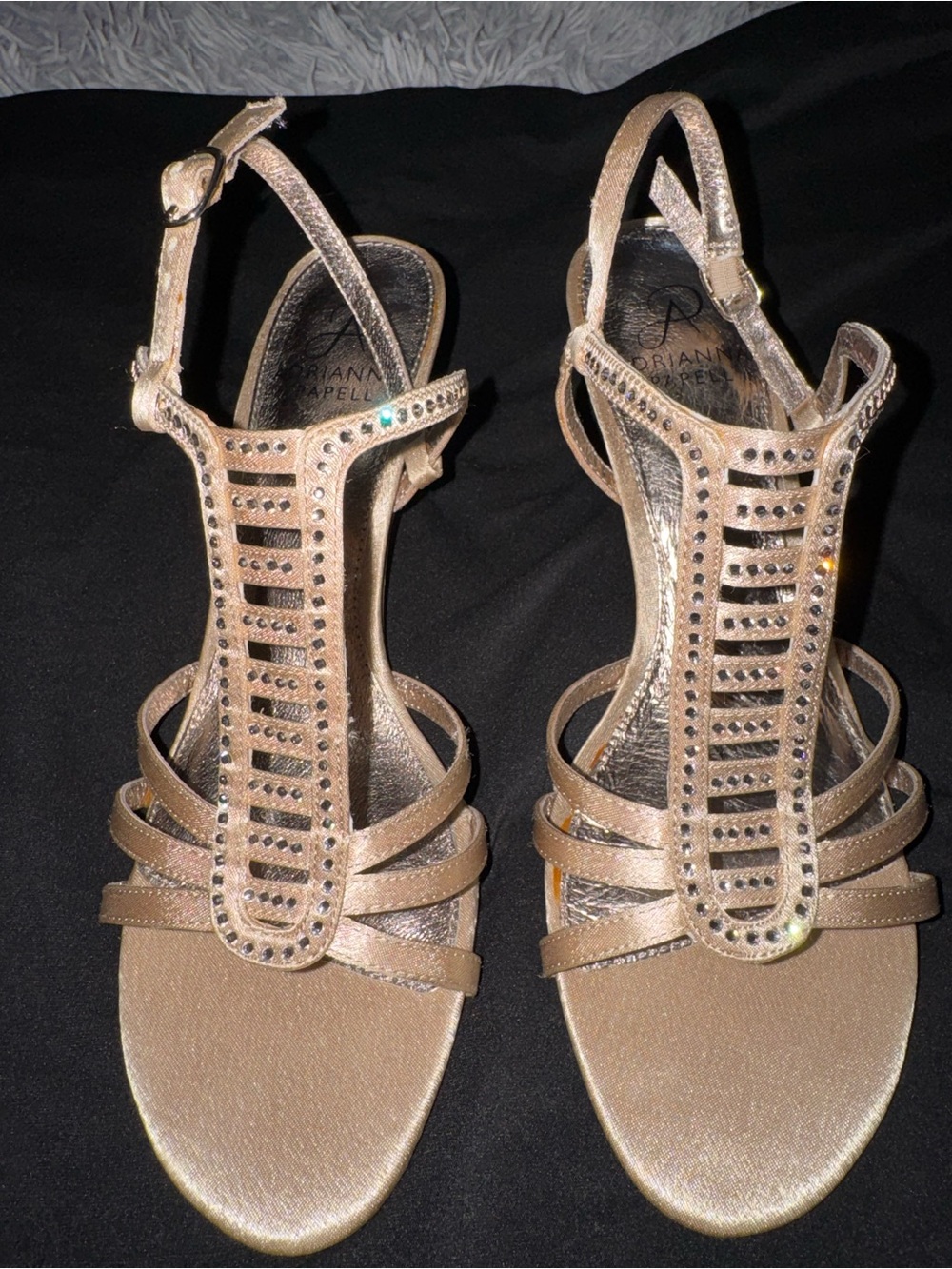 Adrianna Papell Gold Rhinestone T-Strap Sandals Leather Size 8M